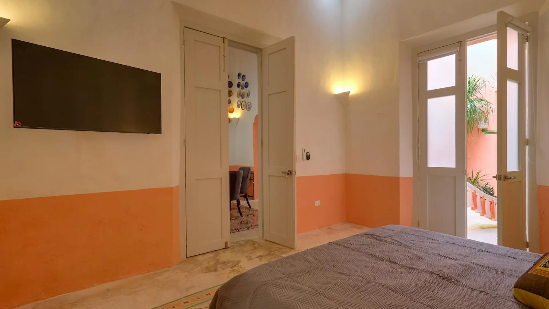 La Casa De Los Platos Merida Holiday home