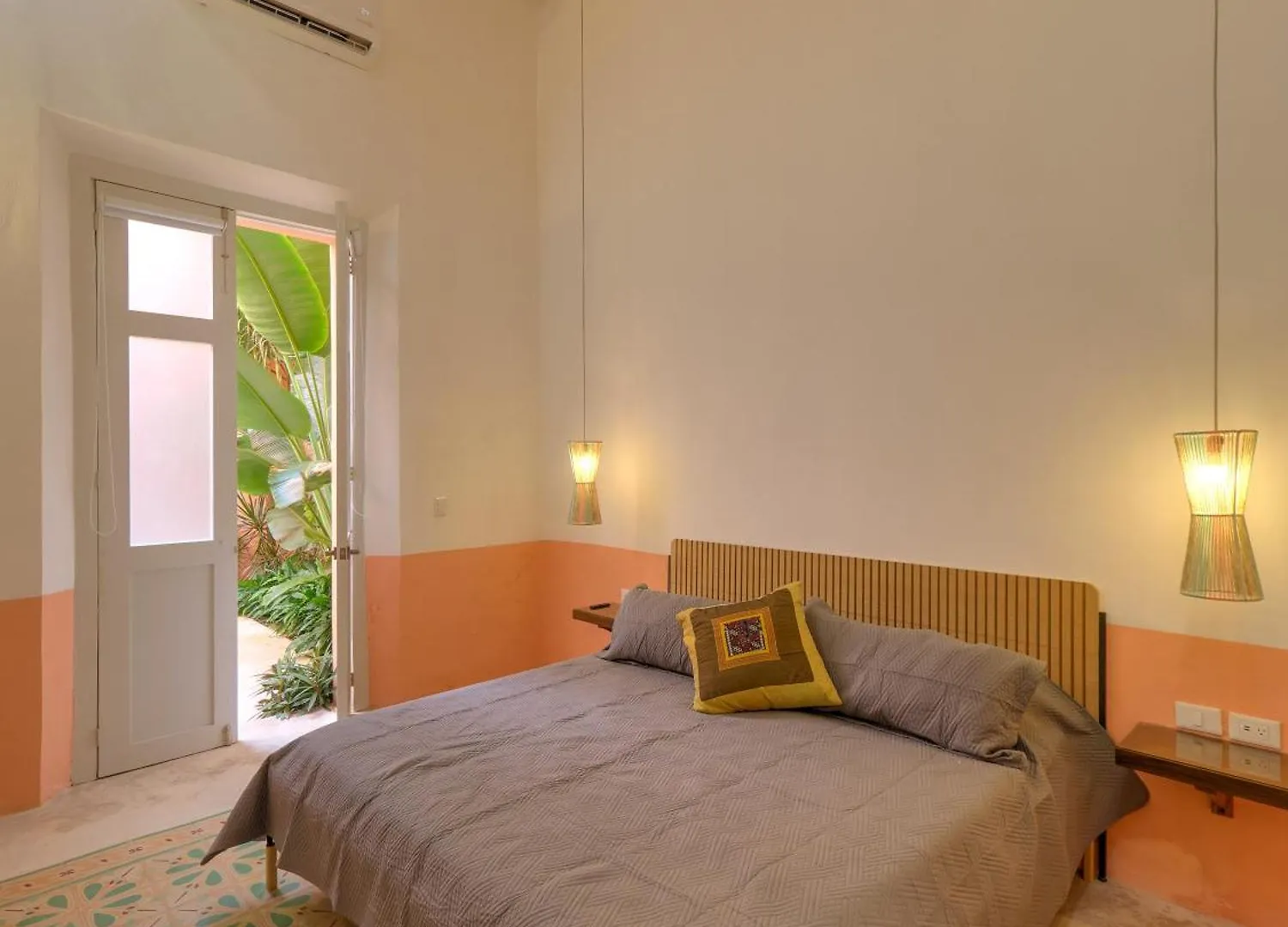 Holiday home La Casa De Los Platos Merida