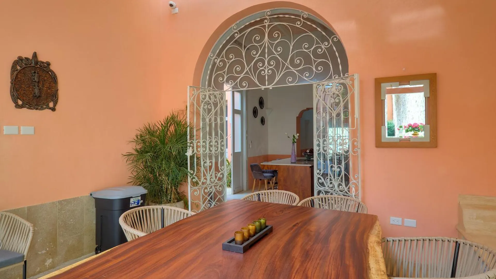 Holiday home La Casa De Los Platos Merida