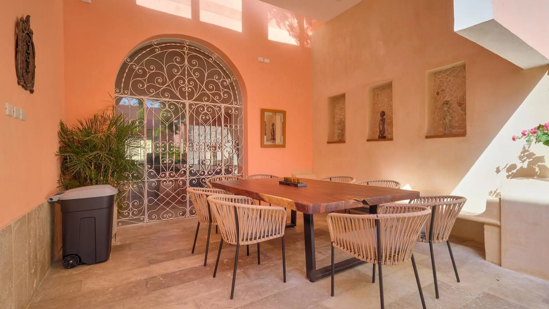 La Casa De Los Platos Merida